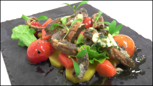 Enguias de escabeche com hortelã